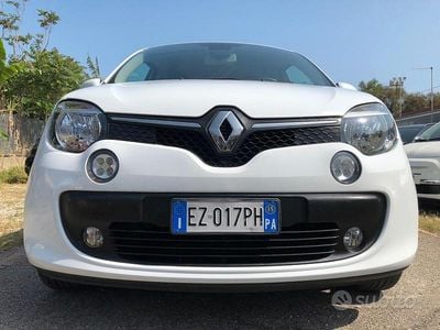 Usata Renault Twingo SE 69 CV (50 kW) 2015 Bianco Utilitaria