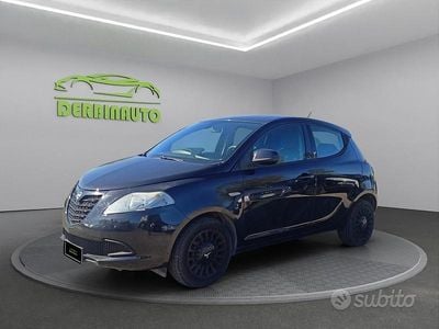 Usata Lancia Ypsilon Gold 69 CV (50 kW) 2016 Nero Utilitaria
