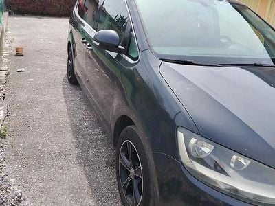 Begagnad VW Sharan 140 HK (102 kW) 2012 Grå Minibuss