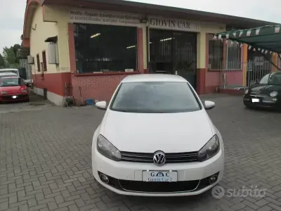 Usata VW Golf VI Highline 122 CV (89 kW) 2010 Bianco Utilitaria