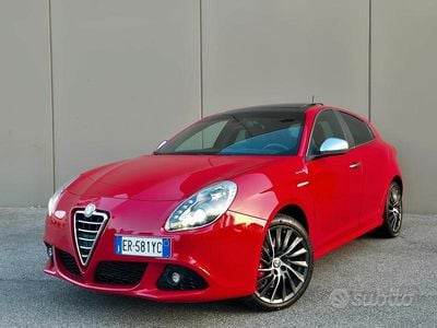 Usata Alfa Romeo Giulietta Exclusive 170 CV (125 kW) 2013 Rosso Utilitaria