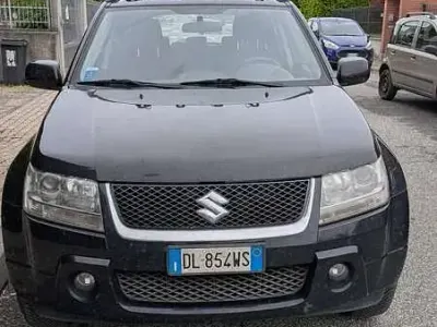 Usata Suzuki Grand Vitara 129 CV (94 kW) 2007 Nero SUV