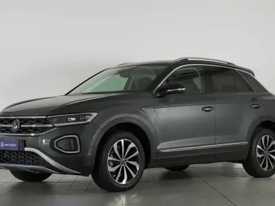 Usata VW T-Roc 150 CV (110 kW) 2023 SUV