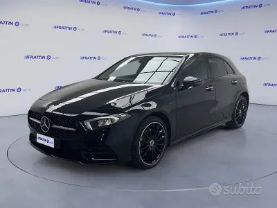 Usata Mercedes A250 Premium 160 CV (117 kW) 2021 Nero met Berlina