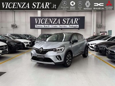 Usata Renault Captur Techno 91 CV (66 kW) 2024 Grigio cassiope SUV