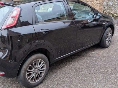 Usata Fiat Punto Evo Active 69 CV (50 kW) 2011 Nero Utilitaria
