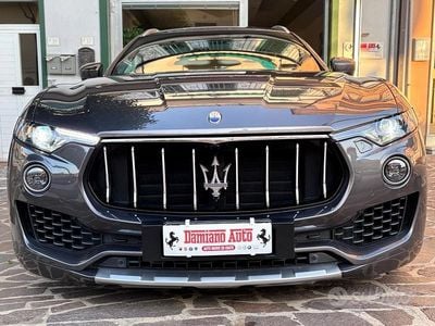 Usata Maserati Levante 275 CV (202 kW) 2018 Grigio SUV