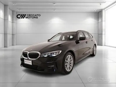 Usata BMW 320e Advantage 190 CV (139 kW) 2020 Nero Station wagon