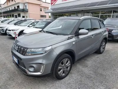 Usata Suzuki Vitara Cool 129 CV (94 kW) 2022 Grigio SUV