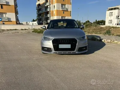 Usata Audi A1 S-Line 90 CV (66 kW) 2016 Grigio Utilitaria