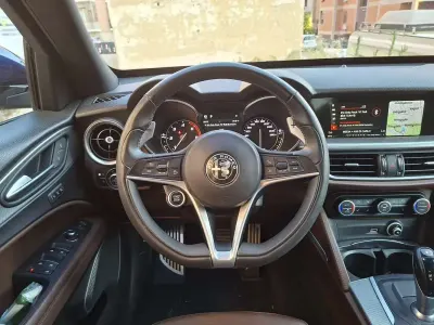 Usata Alfa Romeo Stelvio Veloce 210 CV (154 kW) 2018 Bluazzurro SUV