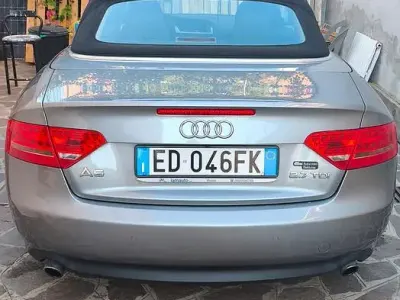 Usata Audi A5 Cabriolet 190 CV (139 kW) 2010 Grigio Cabrio