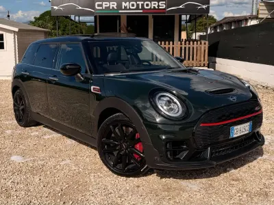 Begagnad Mini John Cooper Works Clubman 306 HK (225 kW) 2020 Grön Kombi
