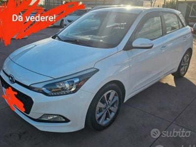 Usata Hyundai i20 84 CV (61 kW) 2014 Grigio Berlina