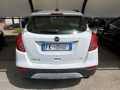 Usata Opel Mokka X Business 110 CV (80 kW) 2017 Bianco SUV