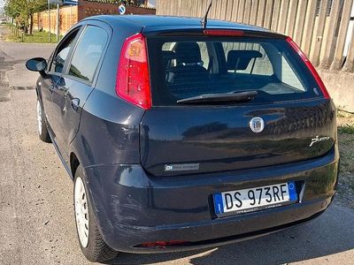 Usata Fiat Grande Punto Active 77 CV (56 kW) 2009 Blu Utilitaria