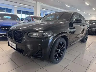 Usata BMW X4 M Sport 190 CV (139 kW) 2025 Nero SUV
