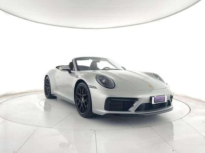 Usata Porsche 911 Carrera 4S Cabriolet 450 CV (330 kW) 2023 Argento Cabrio