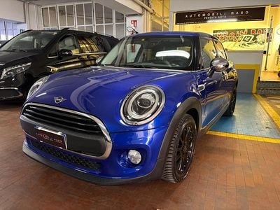 Usata Mini ONE 75 CV (55 kW) 2019 Blu Utilitaria