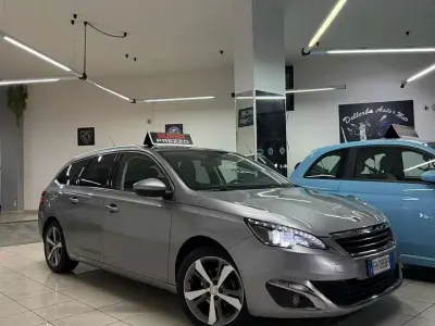 Usata Peugeot 308 SW Allure 114 CV (83 kW) 2016 Other Station wagon