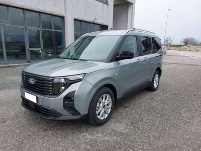 Begagnad Ford Tourneo Courier Titanium 125 HK (91 kW) 2025 Silver Minibuss