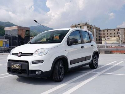 Gebraucht Fiat Panda Street 71 PS (52 kW) 2021 Weiß Kleinwagen