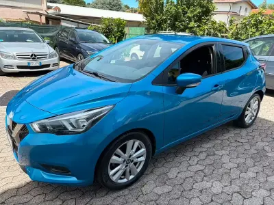 Usata Nissan Micra Tekna 101 CV (74 kW) 2020 Blu/azzurro Utilitaria