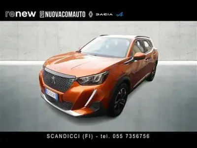 Usado Peugeot 2008 Allure 100 HP (73 kW) 2021 Laranja SUV