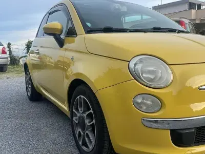 Usata Fiat 500 95 CV (69 kW) 2011 Giallo Utilitaria