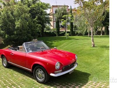 Usata Fiat 124 Spider Sport 1970 Rosso Cabrio