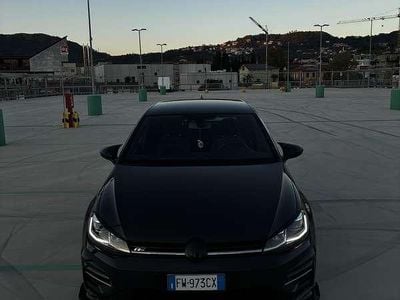 Usata VW Golf VII R-line 116 CV (85 kW) 2019 Grigio Berlina