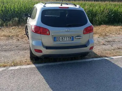 Usata Hyundai Santa Fe Dynamiq 156 CV (114 kW) 2007 SUV
