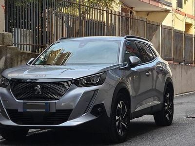 Usata Peugeot 2008 130 CV (95 kW) 2020 Grigio SUV
