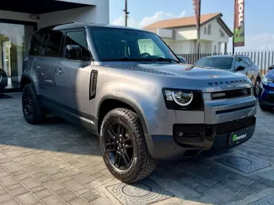 Usata Land Rover Defender S 200 CV (147 kW) 2023 Grigio SUV