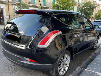 Usata Lancia Delta 165 CV (121 kW) 2009 Nero Utilitaria