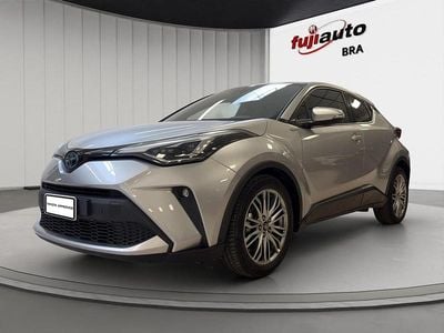 Usata Toyota C-HR Lounge 122 CV (89 kW) 2022 Silver met SUV