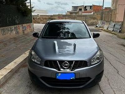 Usata Nissan Qashqai 106 CV (77 kW) 2012 Grigio SUV