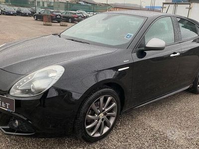 Usata Alfa Romeo Giulietta Veloce 105 CV (77 kW) 2013 Nero Utilitaria