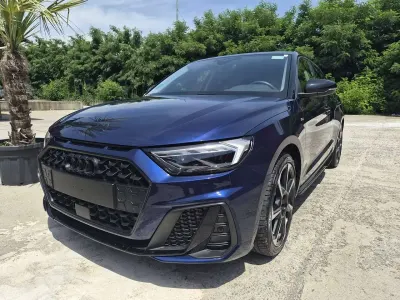 Usata Audi A1 Sportback S-Line 116 CV (85 kW) 2025 Blu/azzurro Utilitaria