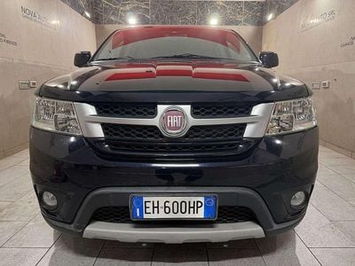 Usata Fiat Freemont Lounge 170 CV (125 kW) 2012 Blu notte SUV