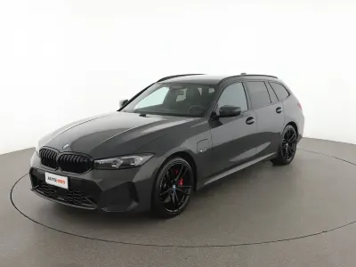 Usata BMW 320 M Sport 163 CV (119 kW) 2023 Grigio Station wagon