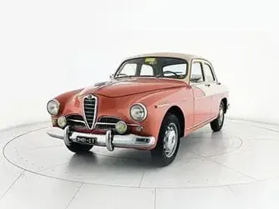 Usata Alfa Romeo 1900 Super 90 CV (66 kW) 1956 Bicolore arancio/panna Berlina