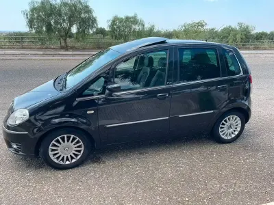 Usata Lancia Musa 95 CV (69 kW) 2009 Monovolume