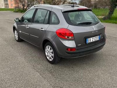 Usata Renault Clio GrandTour 90 CV (66 kW) 2011 Marrone Station wagon