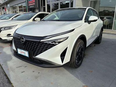 Usata Nissan Qashqai N-Connecta 140 CV (102 kW) 2024 Bianco SUV