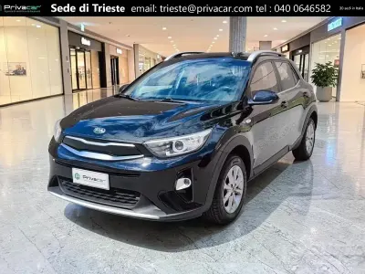 Usata Kia Stonic Style 100 CV (73 kW) 2020 Nero SUV
