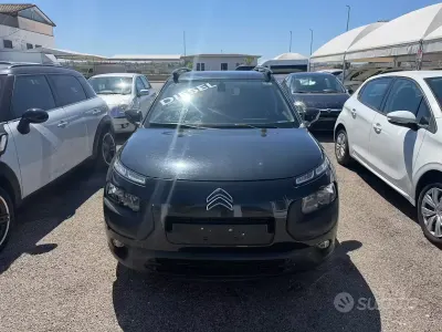 Käytetty Citroën C4 99 HP (72 kW) 2016 Musta Farmari