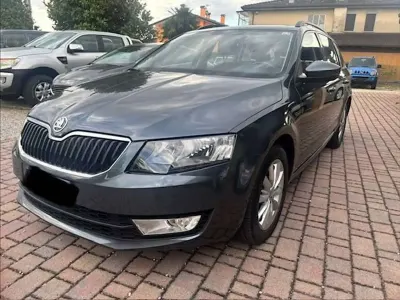 Usata Skoda Octavia Executive 90 CV (66 kW) 2017 Antracite Station wagon