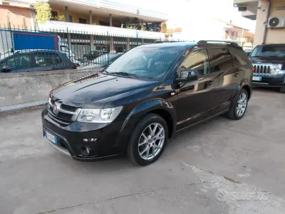 Usata Fiat Freemont Lounge 170 CV (125 kW) 2012 Nero SUV
