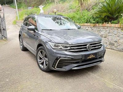 Usata VW Tiguan R-line 150 CV (110 kW) 2021 Grigio SUV